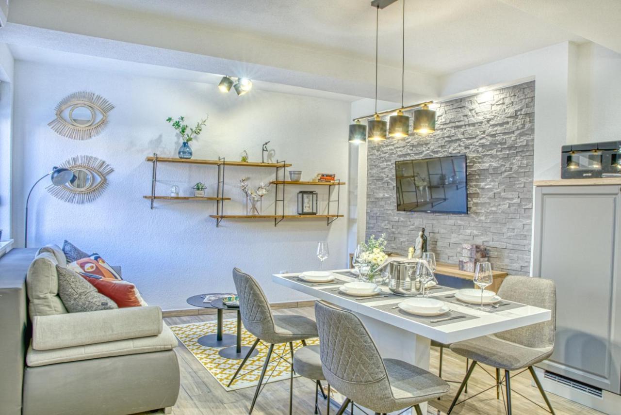 Su Casa - At Kastela Oldtown 아파트 외부 사진