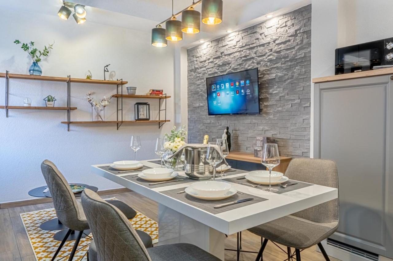 Su Casa - At Kastela Oldtown 아파트 외부 사진