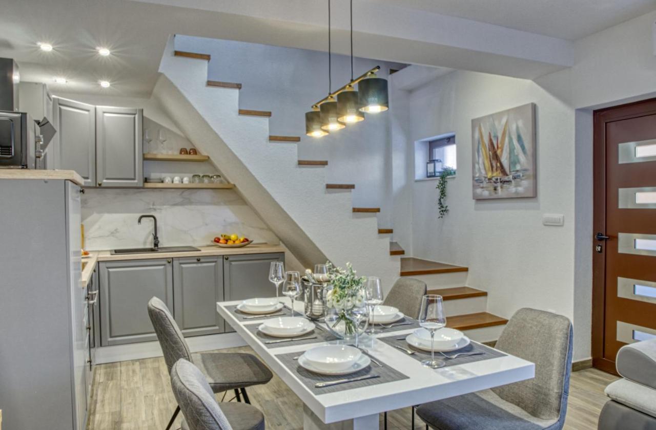 Su Casa - At Kastela Oldtown 아파트 외부 사진